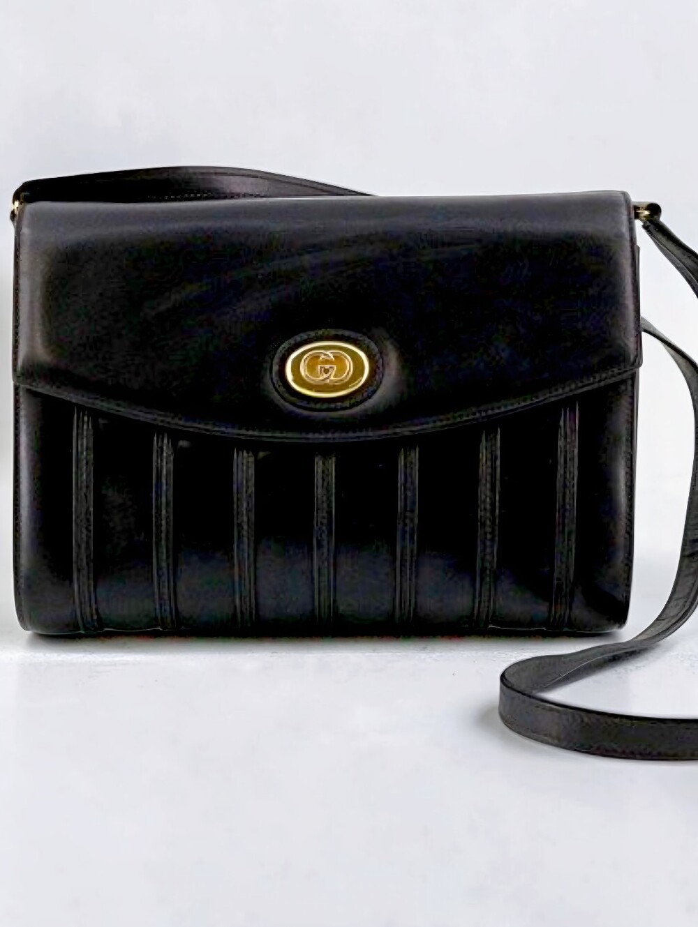 Gucci Vintage Black Leather Shoulder Bag with Gold Hardware